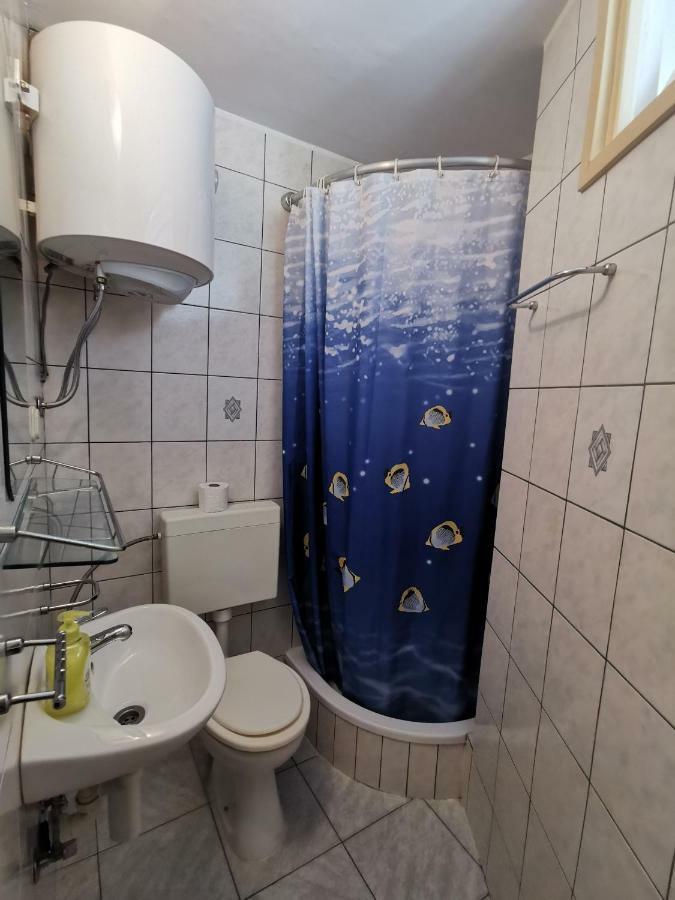 Big And Spacious Apartment In The Heart Of Omiš Exterior foto